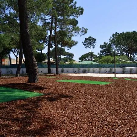 8-bed In Vilamoura-sleeps-playground-pool Villa Vilamoura