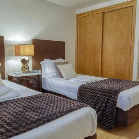 8-bed In Vilamoura-sleeps-playground-pool *